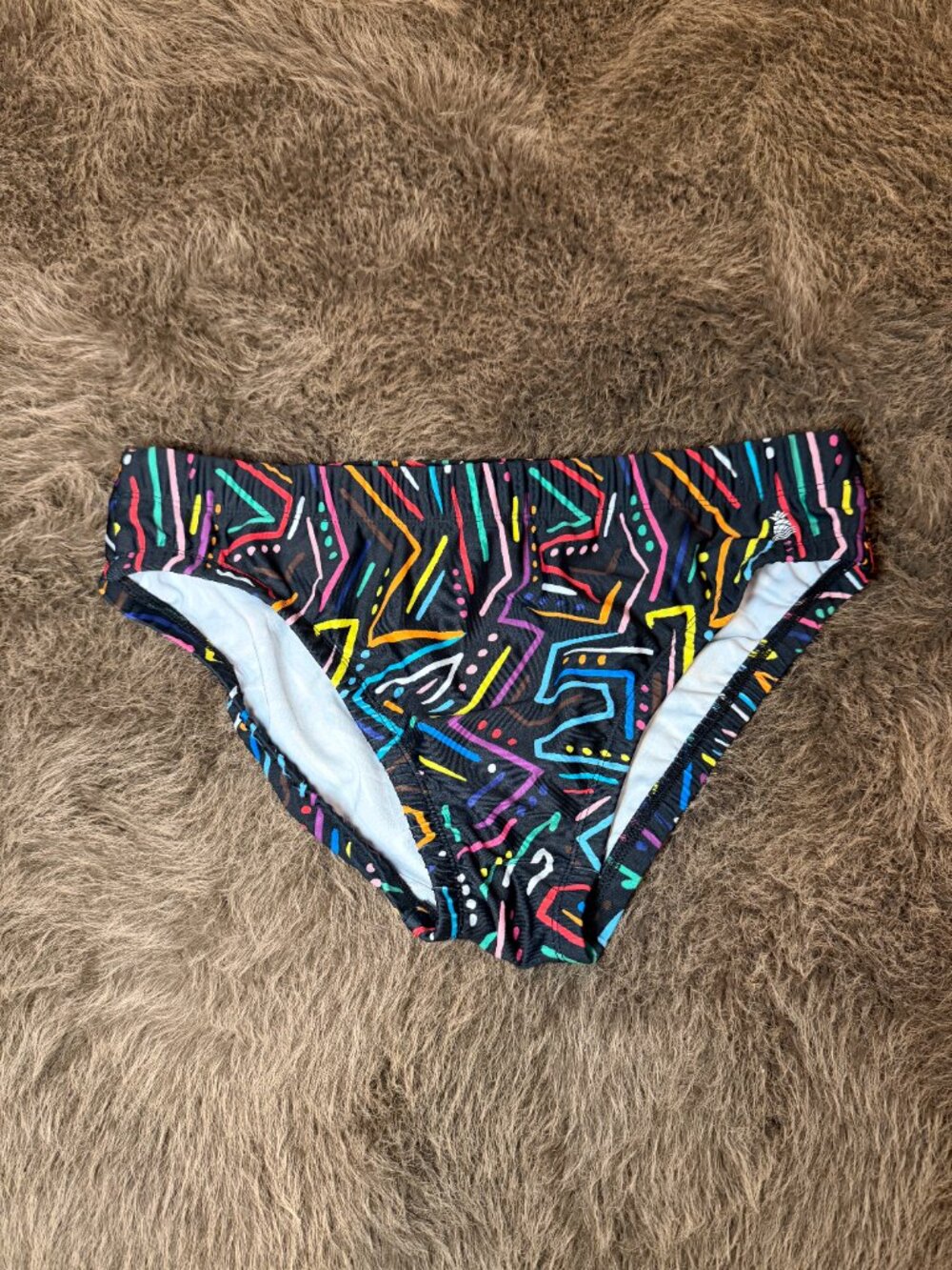 Chubbies Men's Swim Brief Size Large Colorful Geometric Print Beach Pool - Picture 2 of 7